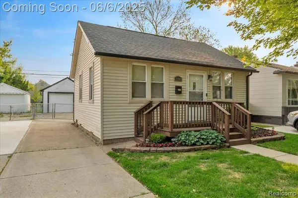 2180 Morris Avenue, Lincoln Park, MI 48146