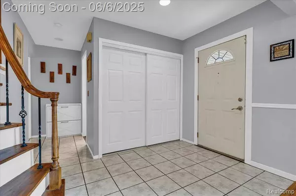 9836 Rose Street, Taylor, MI 48180