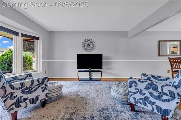 9836 Rose Street, Taylor, MI 48180