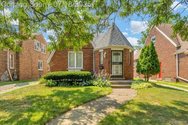 17343 Ilene Street, Detroit, MI 48221