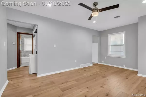 24127 Wick Road, Taylor, MI 48180