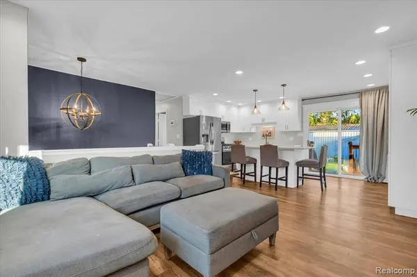 27520 West Road, Huron Twp, MI 48164