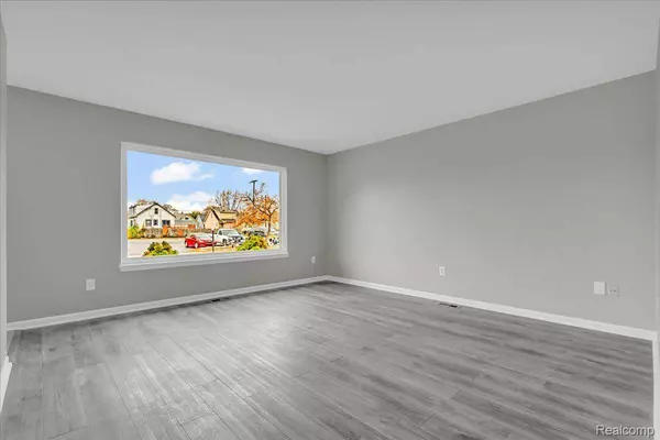 1719 Ferris AVE, Lincoln Park, MI 48146