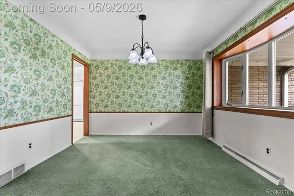 2600 Grange RD, Trenton, MI 48183