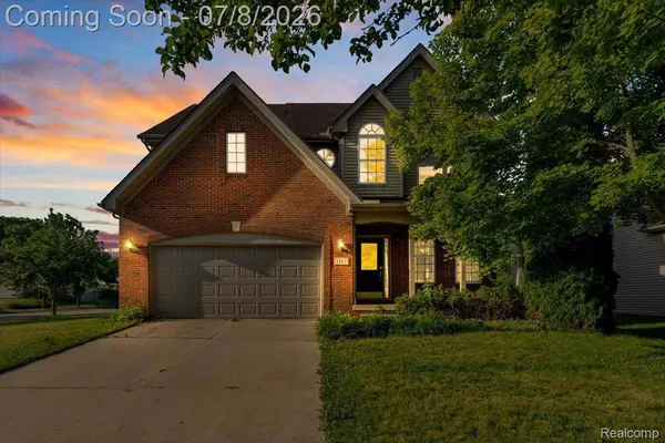 1143 Polo DR, Southfield Township, MI 48178