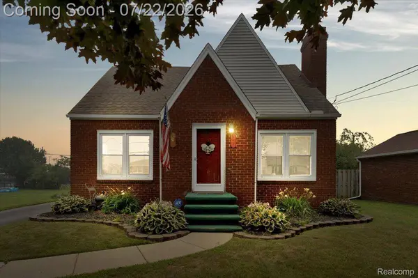 5947 Edgewood BLVD