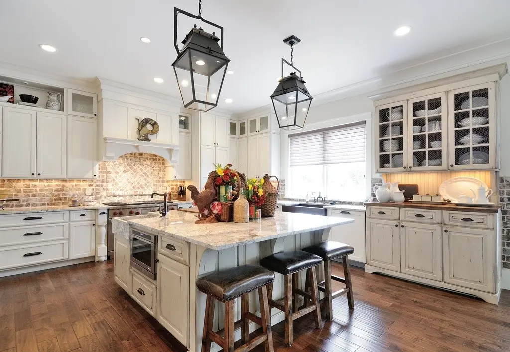 Big Beautiful Country Kitchen