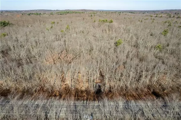 172 Pine Swamp RD, Cumberland, RI 02864