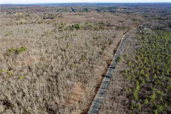 172 Pine Swamp RD, Cumberland, RI 02864