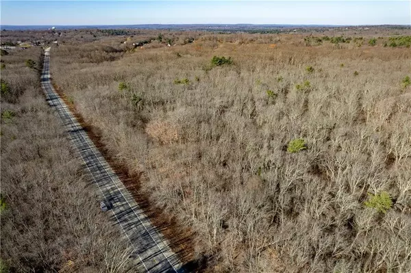 172 Pine Swamp RD, Cumberland, RI 02864