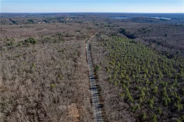 172 Pine Swamp RD, Cumberland, RI 02864