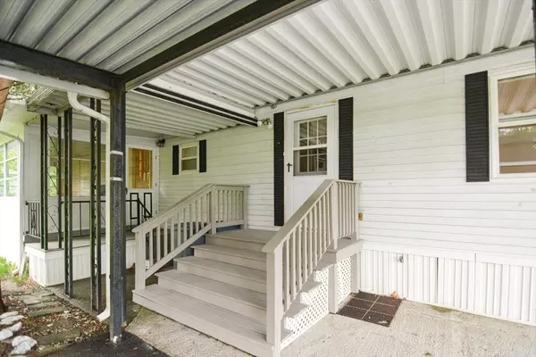 1 Thayer, Taunton, MA 02780