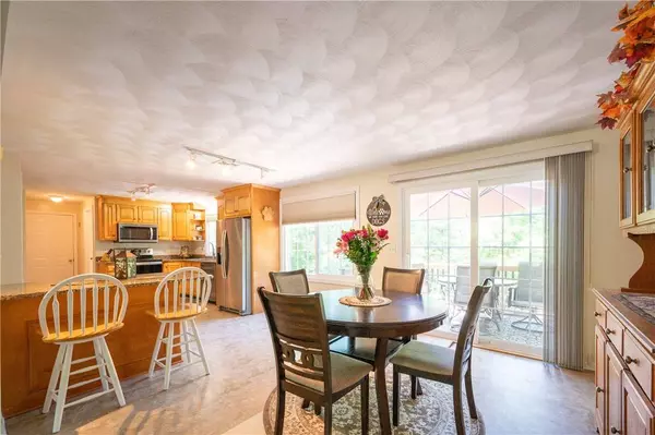 100 Whitney LN, Burrillville, RI 02858