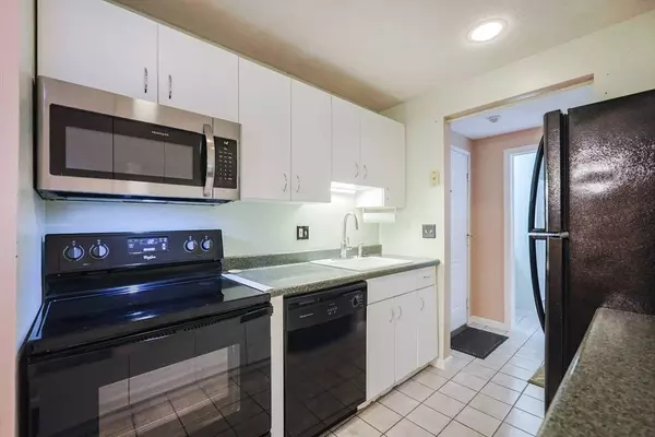 68 N Washington St #210, North Attleboro, MA 02760