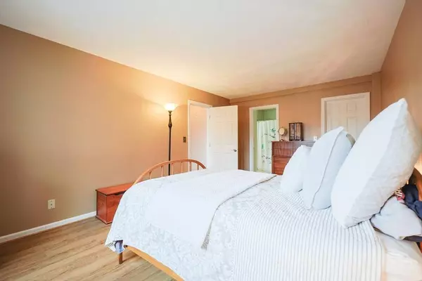68 N Washington St #210, North Attleboro, MA 02760