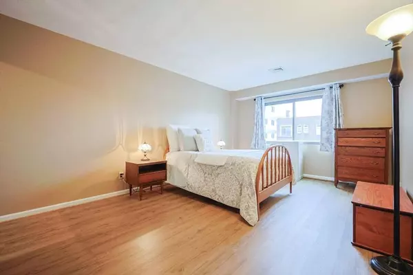 68 N Washington St #210, North Attleboro, MA 02760