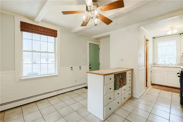 65 Milton AVE, North Smithfield, RI 02896