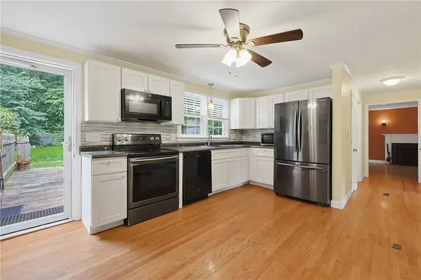 575 Nate Whipple HWY, Cumberland, RI 02864