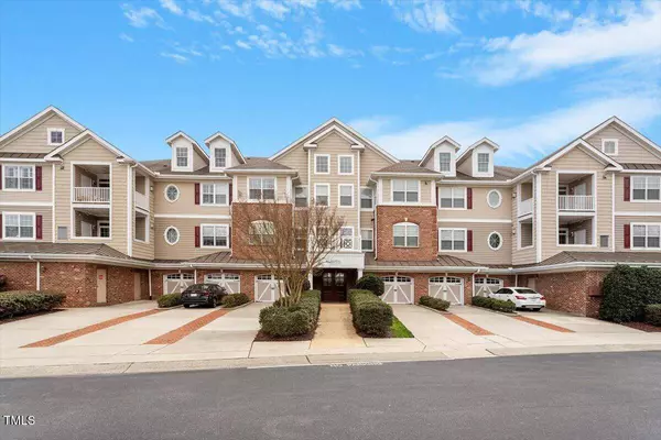 10511 Rosegate Court #203, Raleigh, NC 27617