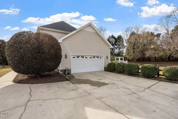 23 Annie V Drive, Clayton, NC 27520