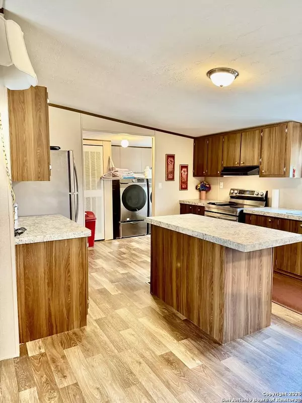 125 Viridian View, Pleasanton, TX 78064