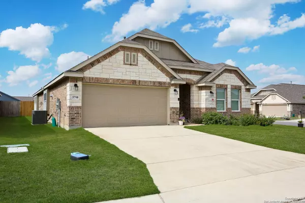 5798 Luciano Trail, Seguin, TX 78155