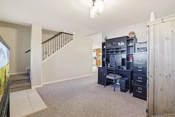 133 Falling Sun, Cibolo, TX 78108