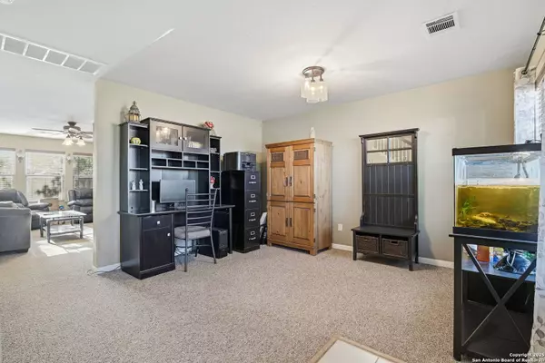 133 Falling Sun, Cibolo, TX 78108