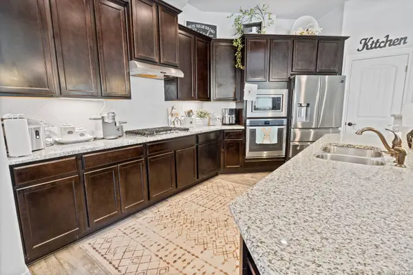 1936 Cronus Bnd, San Antonio, TX 78245