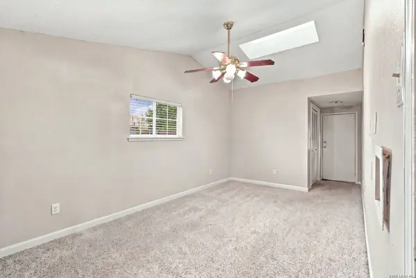 8214 WINDLAKE ST, San Antonio, TX 78230