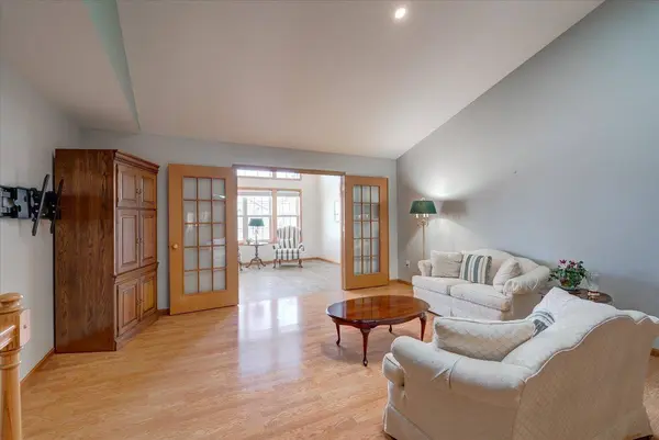 627 Malvern Hill Drive, Madison, WI 53718