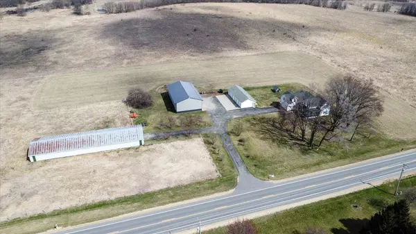 446 County Road BB, Marshall, WI 53559