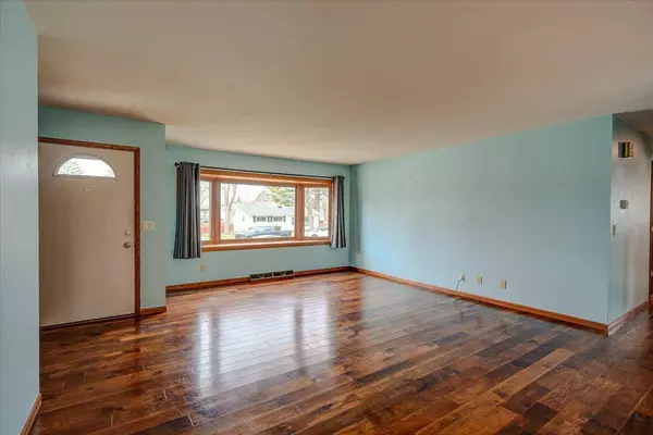 5911 Badger Street, Mcfarland, WI 53558