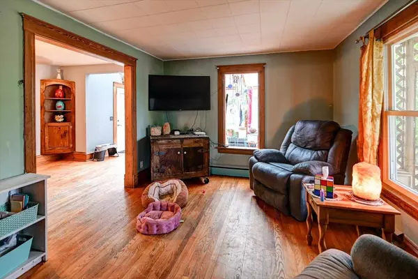 517 S Monroe Street, Stoughton, WI 53589