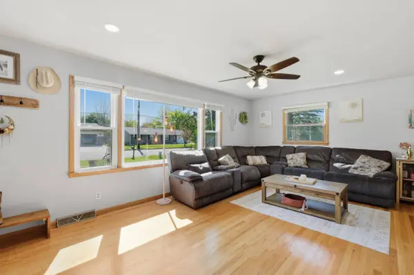 241 S 5th Street, Evansville, WI 53536