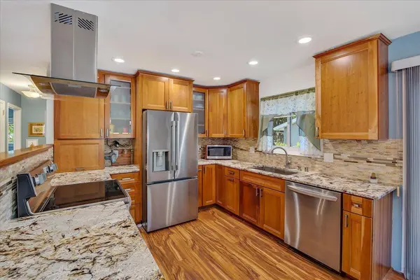 285 Walnut Street, Oregon, WI 53575