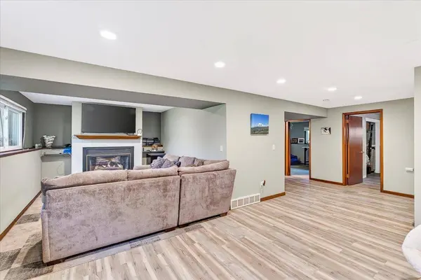 285 Walnut Street, Oregon, WI 53575