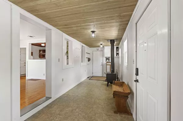 600 Viney Road, Belleville, WI 53508