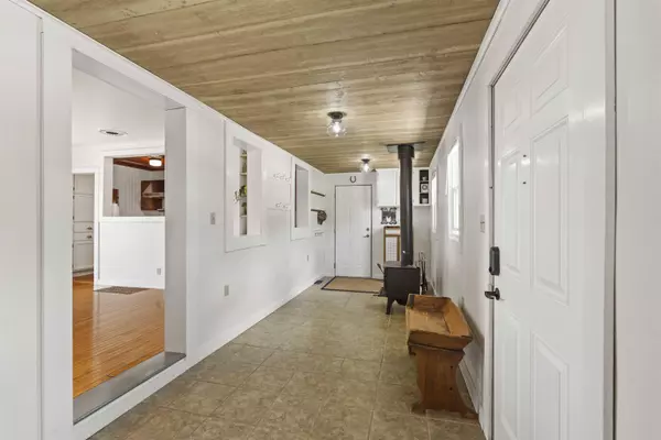 600 Viney Road, Belleville, WI 53508