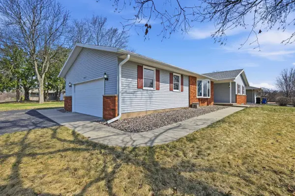 4610 Iroquois Trail, Morrisonville, WI 53571