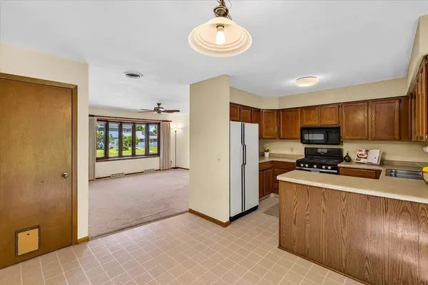 260 Ash Street, Oregon, WI 53575