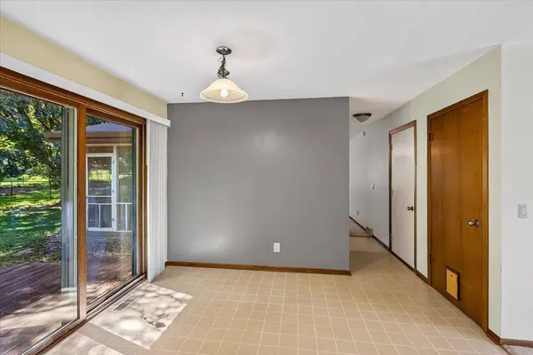 260 Ash Street, Oregon, WI 53575