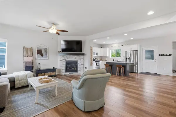 3062 Pleasant Street, Sun Prairie, WI 53590