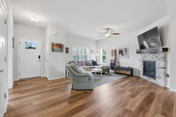 3062 Pleasant Street, Sun Prairie, WI 53590
