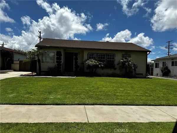 708 W 137th ST, Gardena, CA 90247