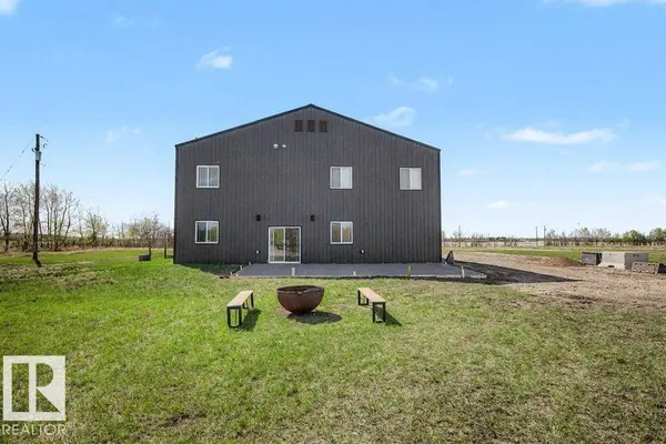 49543 RGE RD 225, Rural Leduc County, AB T0B 3M0