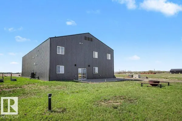 49543 RGE RD 225, Rural Leduc County, AB T0B 3M0