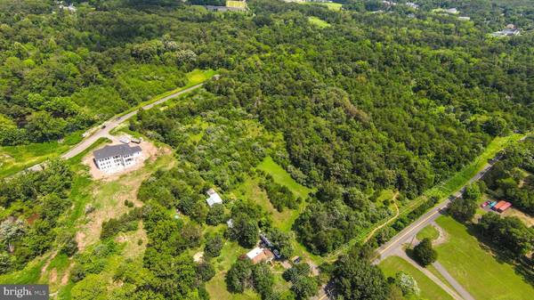 7039 JAY CT, Centreville, VA 20121