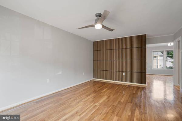 5503 AKRIDGE CT, Fairfax, VA 22032