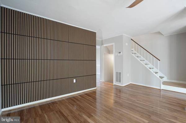 5503 AKRIDGE CT, Fairfax, VA 22032